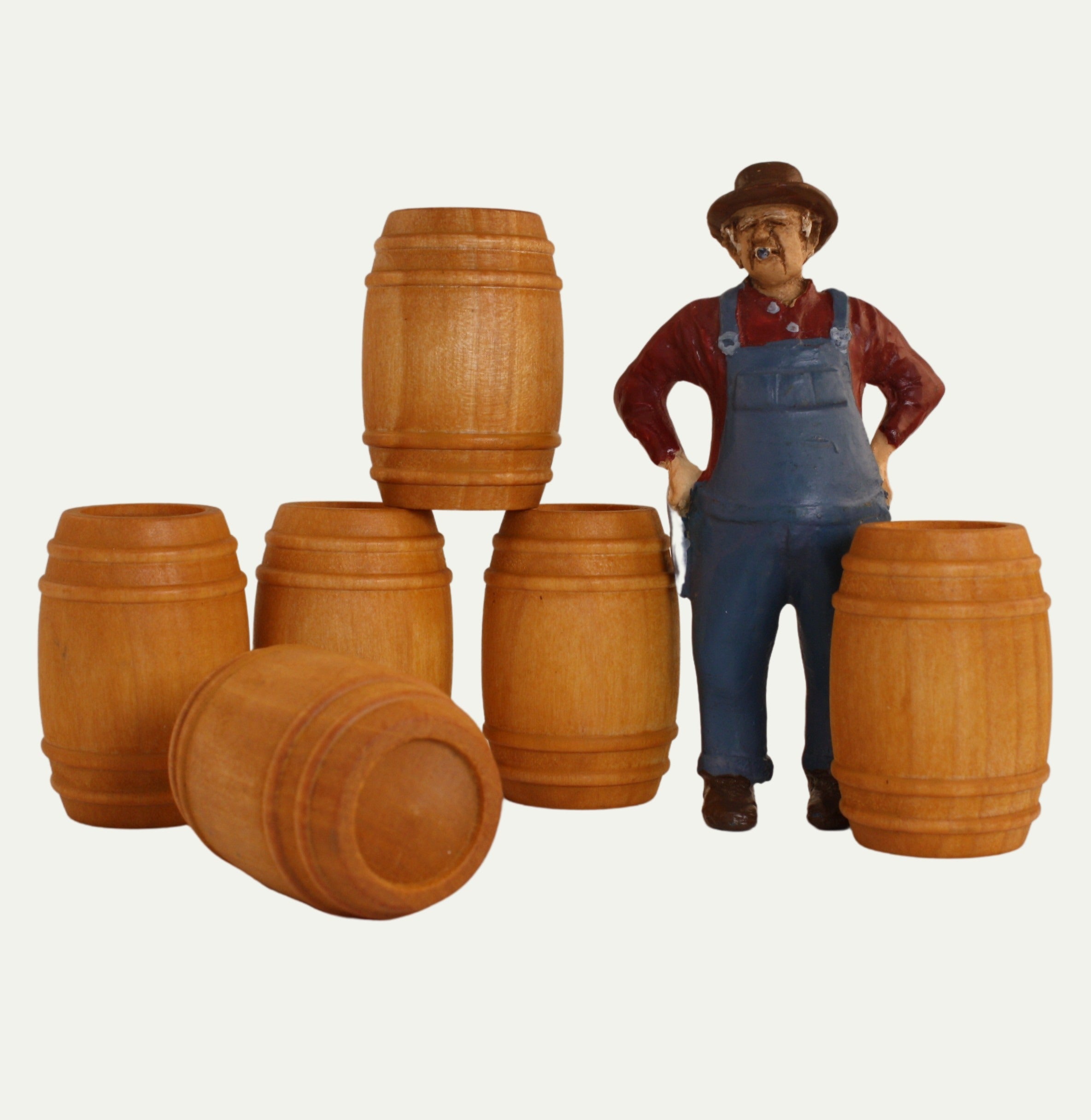 Golden Oak Beer Kegs - Set of 6 - 1:24 Scale - 101-0613