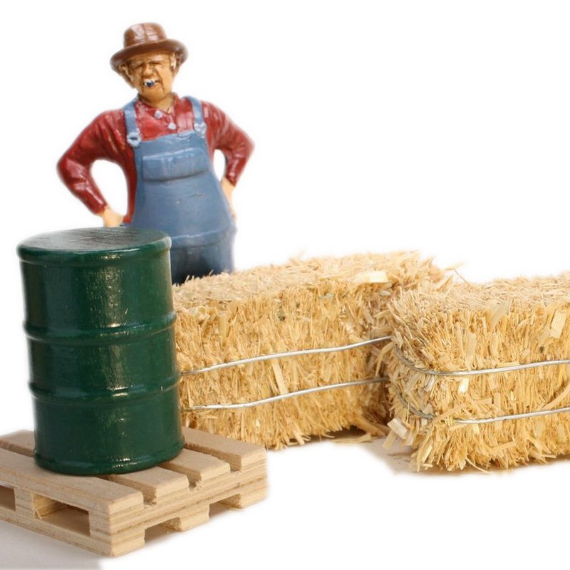 Hay Bales - G Scale - Real Hay - 2" Long - 101-0802