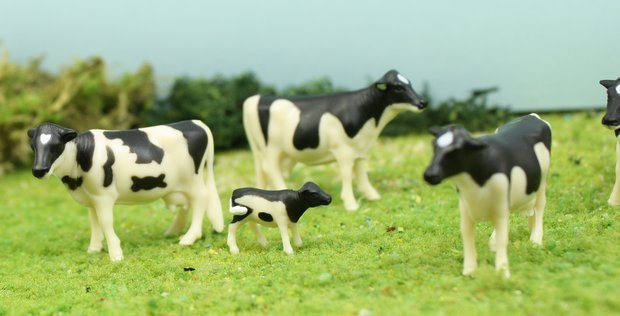 Cows - 1" Cattle-Holstein - Set of 5 - 102-2052