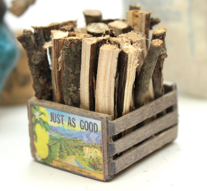 Firewood & Crate - #118-1005