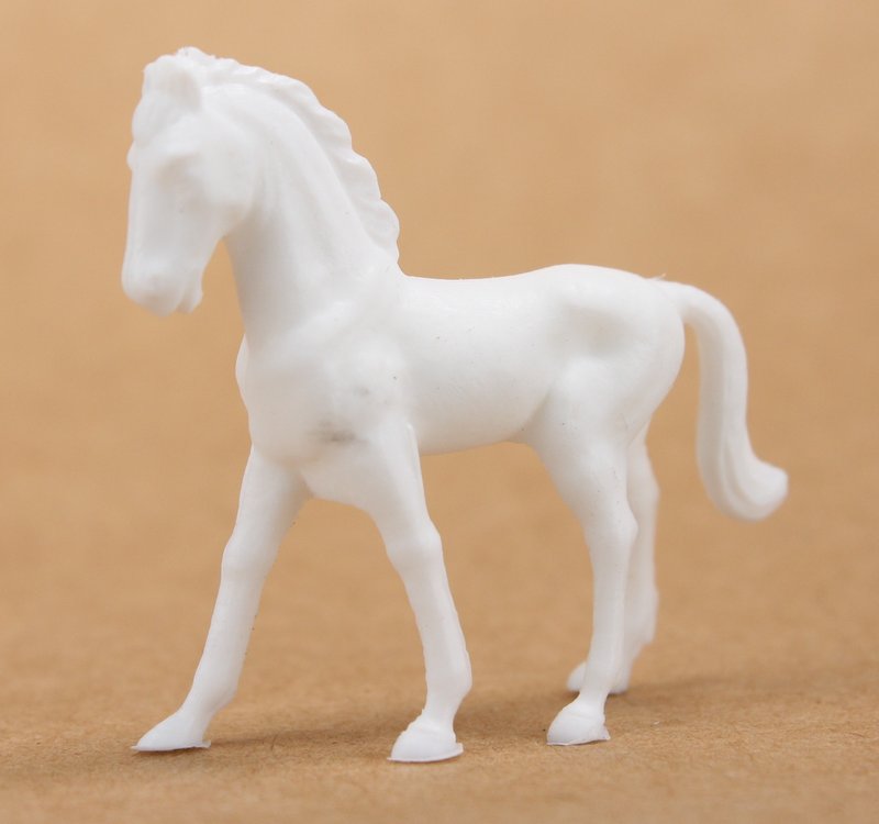 Horses - White- Set of 8 - Dollhouse Minis - 201-152-3 WH