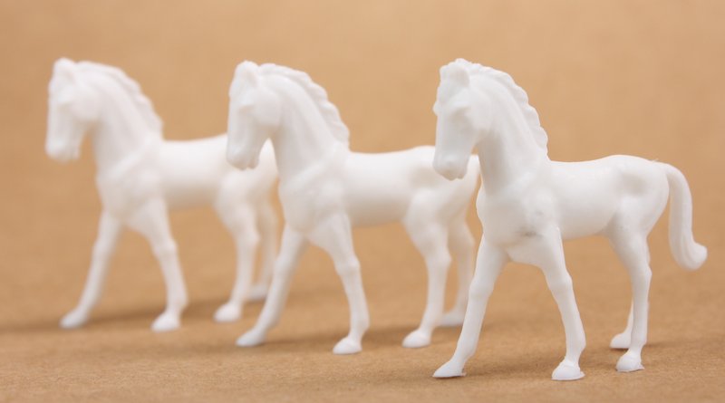 Horses - White- Set of 8 - Dollhouse Minis - 201-152-3 WH