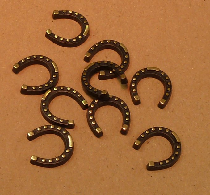 Horseshoe - Small - Gold Leaf Detail - 6 pieces - #203-3-094