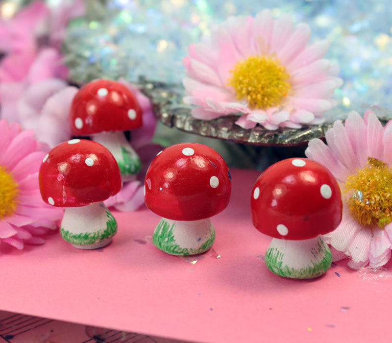 Red -  Button Mushrooms- Set of 4  - 205-0216