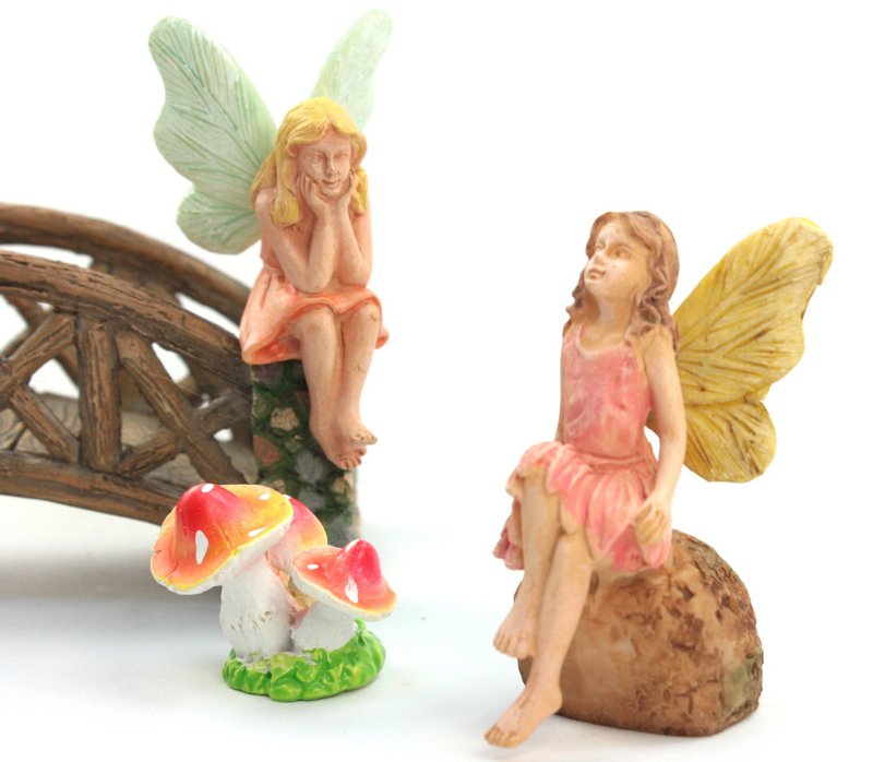 Fairy - Sitting in Sun -  2 1/2" Tall - 207-1066