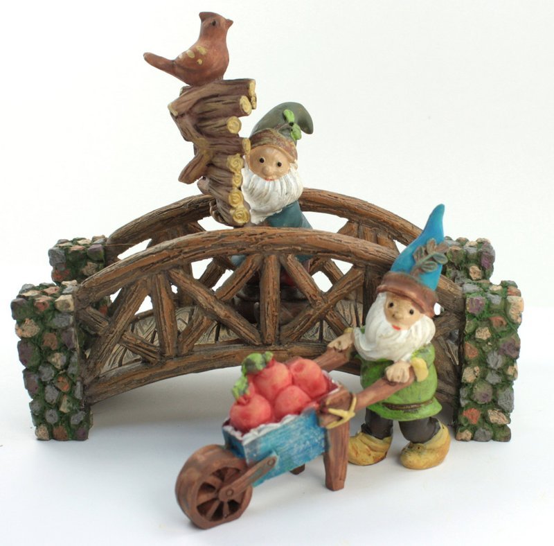 Forest Gnome Elf - Firewood Gathering - 2"  - 207-6087