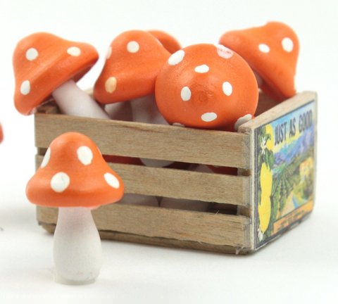 Orange - Wood - Hand Crafted - 3/4" Mushrooms 218-0126