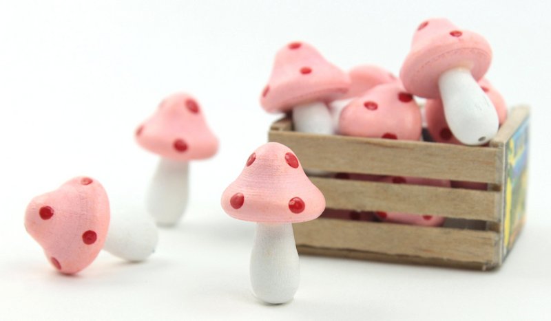 Pink - Wood - Hand Crafted - 3/4" Mushrooms 218-0127