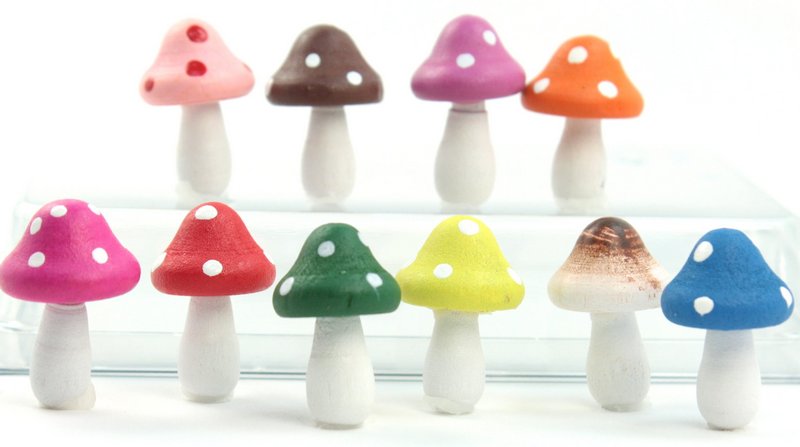 Pink - Wood - Hand Crafted - 3/4" Mushrooms 218-0127