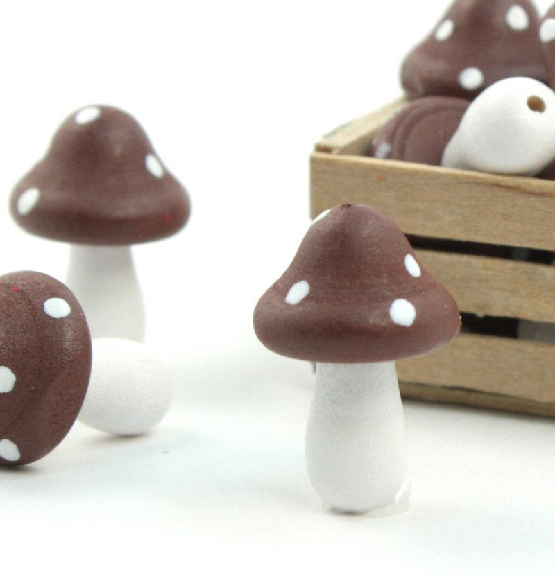 Brown - Wood - Hand Crafted - 3/4" Mushrooms 218-0131