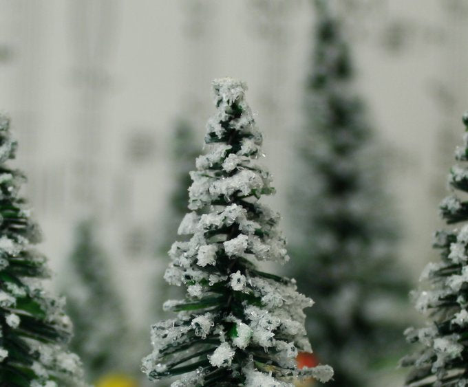 Snowy Evergreen Tree - 1" - Set of 5 - 218-0401