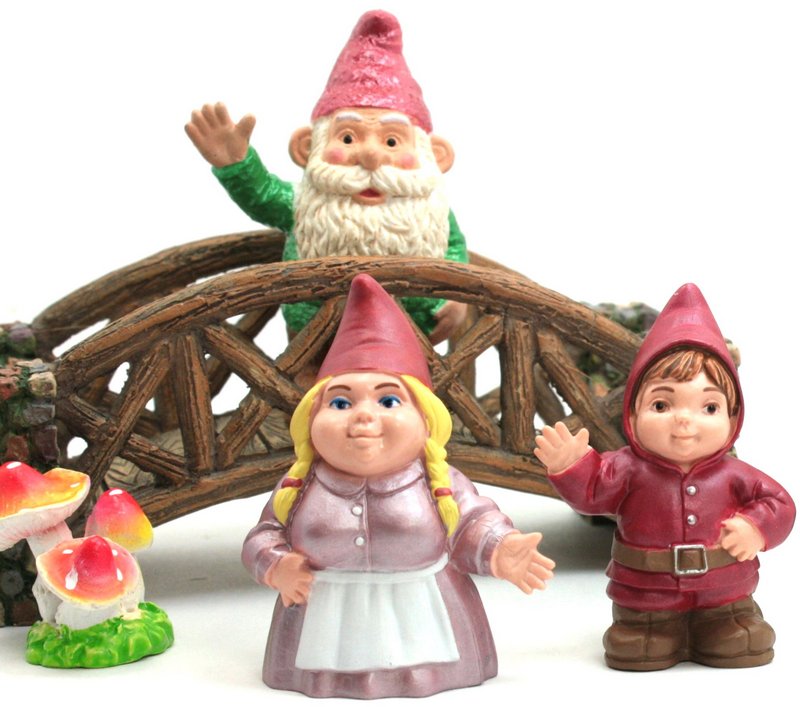 Gnome - Mom -  2" With Apron!- 280-3129