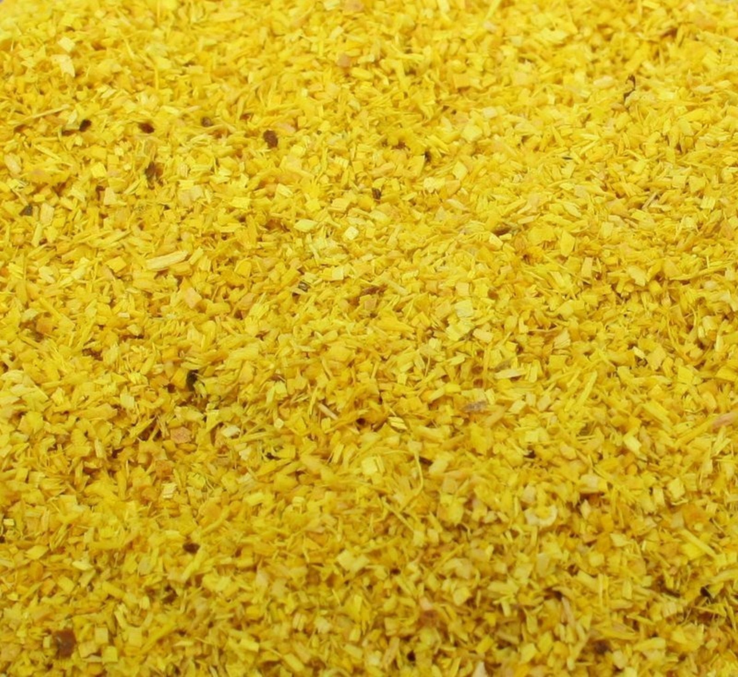 Yellow Model Wood Scenery Flakes - 2oz Zipbag - 311-0749