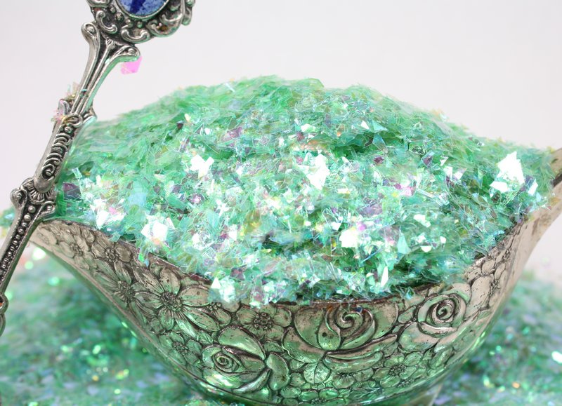 Green - Iridescent Ice Flakes - 311-4340