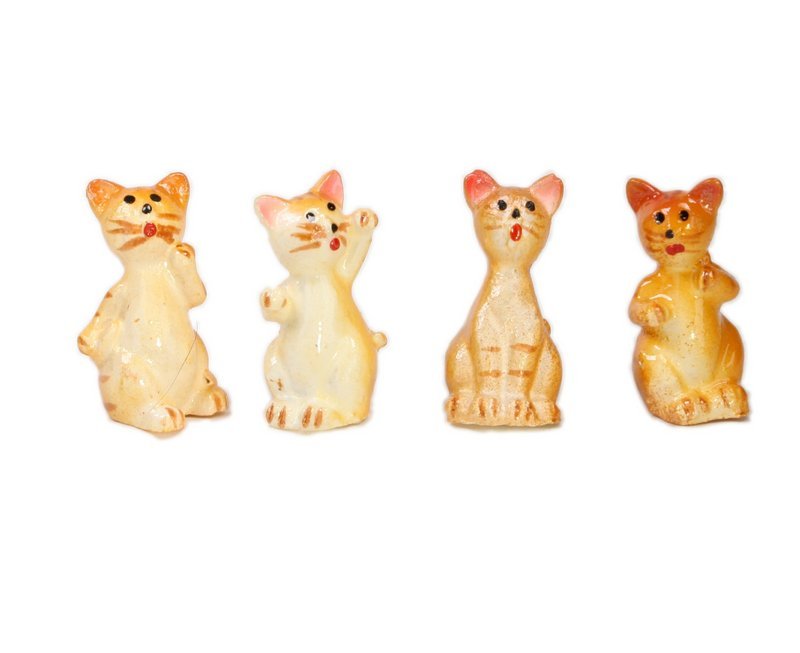 Cats - 1" Tall - Four playful cats -  Set of Four! #800-2611