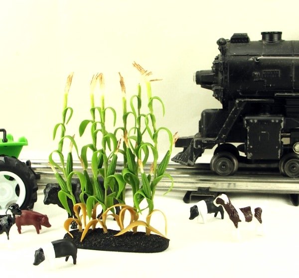 Cargo-To-Go: "O" Scale Corn Stalks - Farm Fresh! - 101-0950