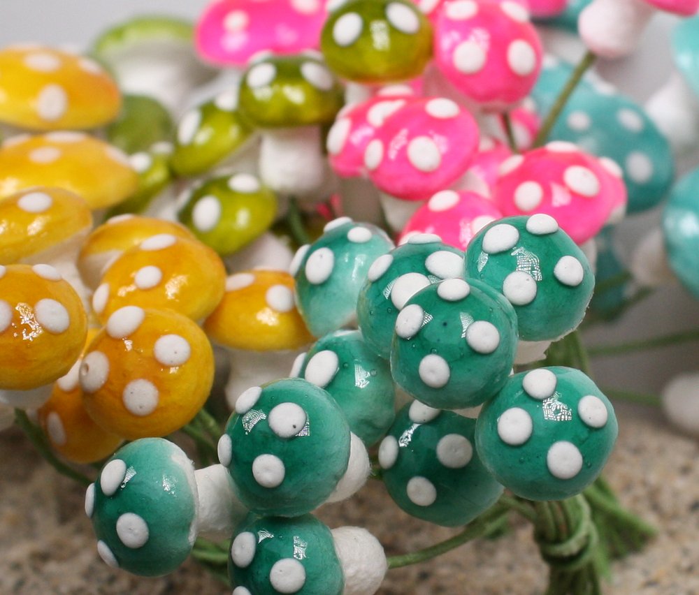 Mega Mix - Pastel Mushrooms! 80 pcs - Spun Cotton - IV3-3632