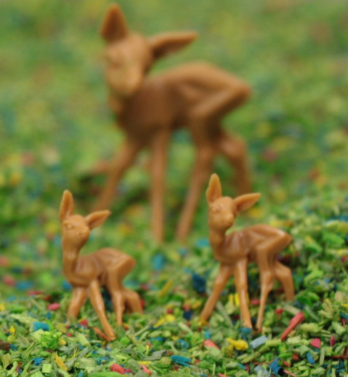 Deer - 1/2" Tall - 10 Pcs Set - 203-1005