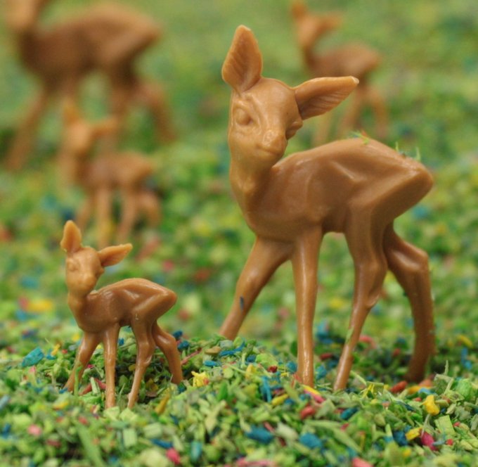 Deer - 1/2" Tall - 10 Pcs Set - 203-1005