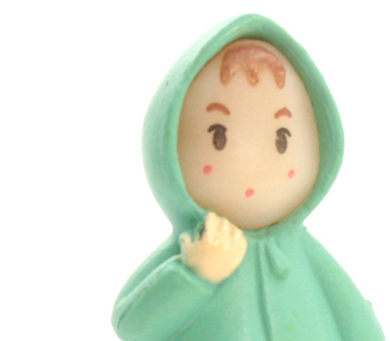 Girl - Wearing Raincoat - 1 1/4" Tall - 207-1208