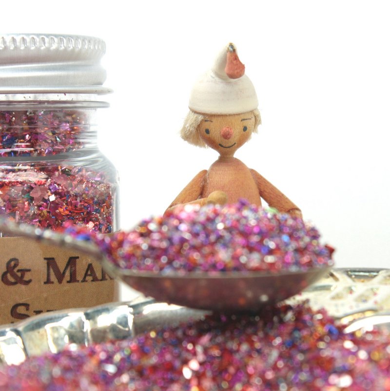 Ruby Glimmer Glitter - 1 oz jar - 311-BD-61